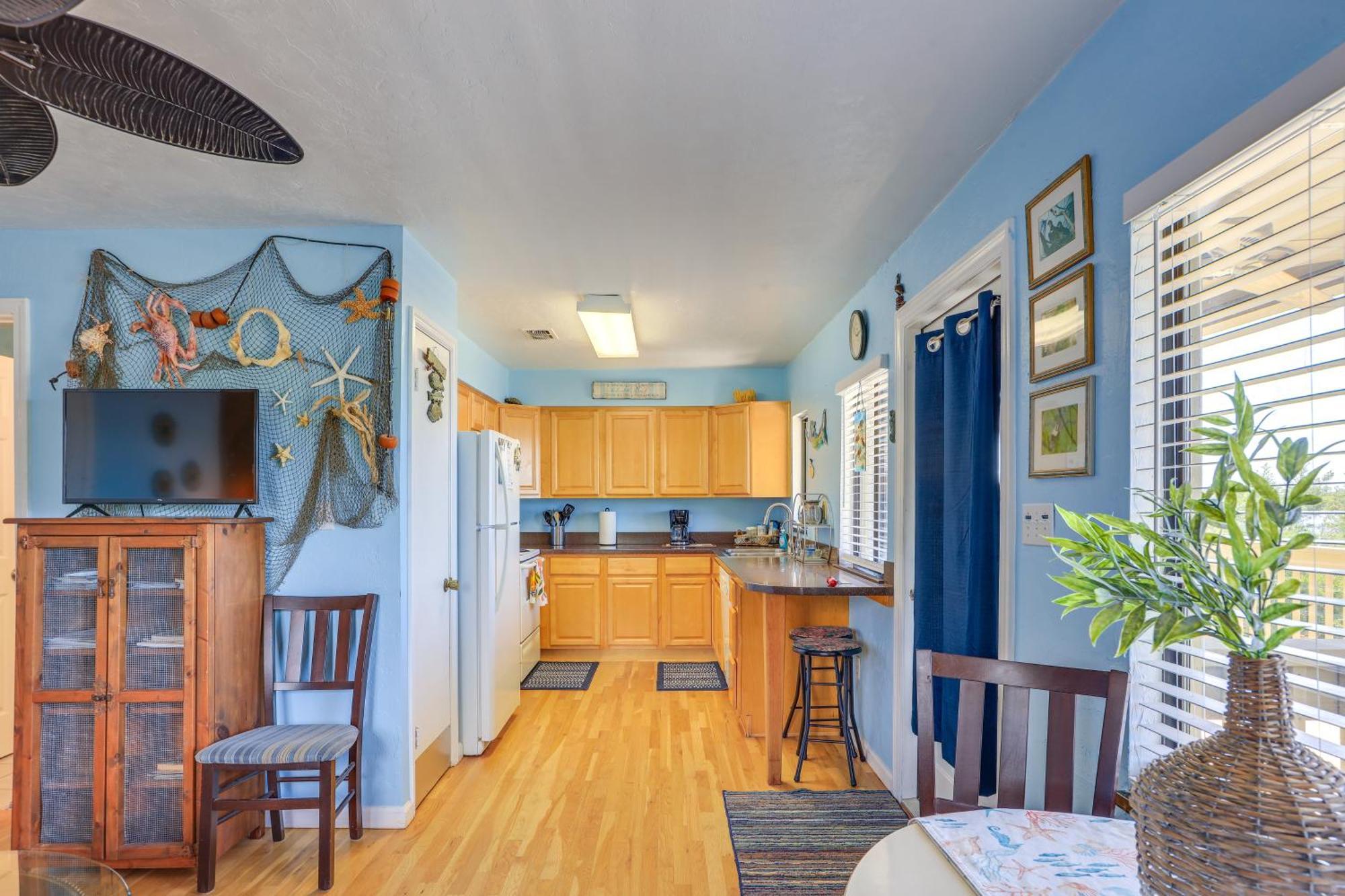 Waterfront Cedar Key Duplex Home Grill And Dock! Bagian luar foto
